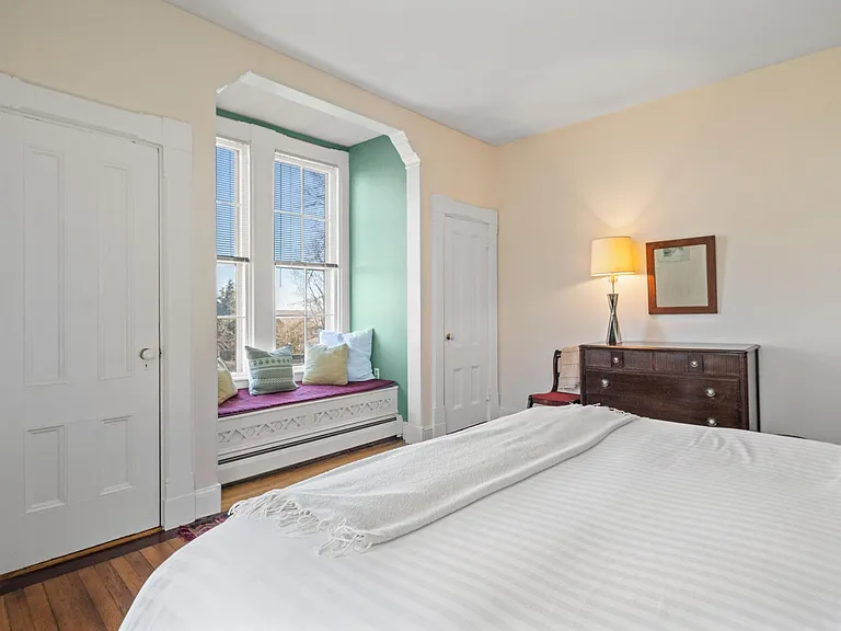 397 Gibbs Ave #1 — Photo 15