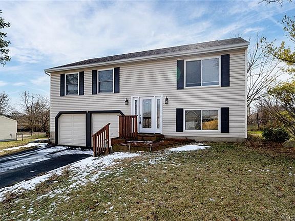 2nd image of 2410 Birch Run Ct