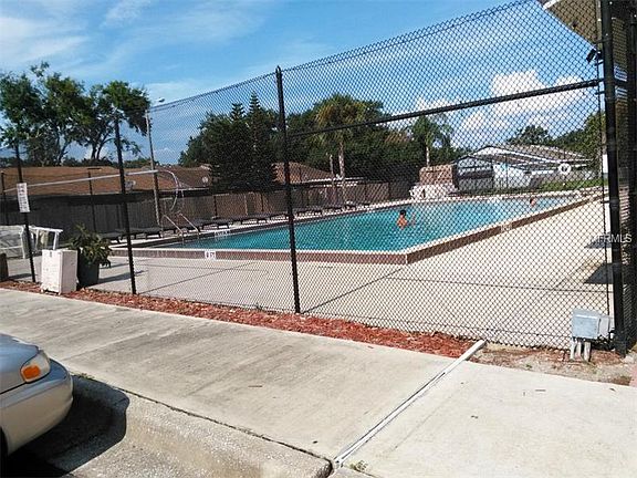 3rd image of 1404 Eagle Ln