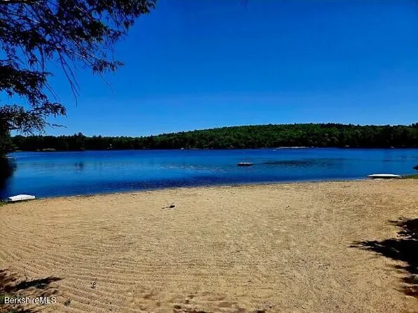 0 Moberg Rd, Becket, MA 01223