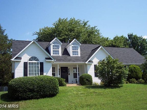 2nd image of 4103 Amelia Dr