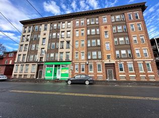 845-851 Main St #5L, Holyoke, MA 01040