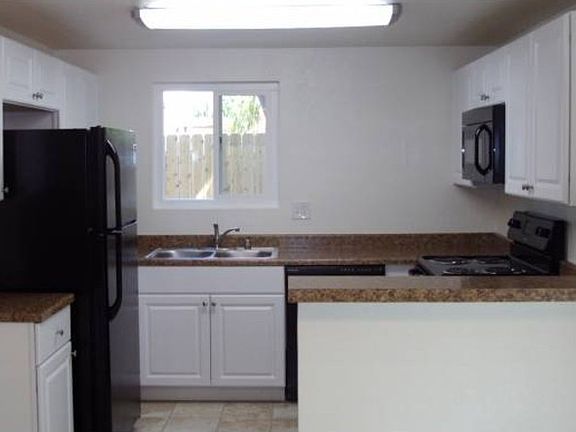 5th image of 2763-2765 Reynard Way #3