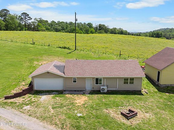 4th image of 246 Cabbage Rd
