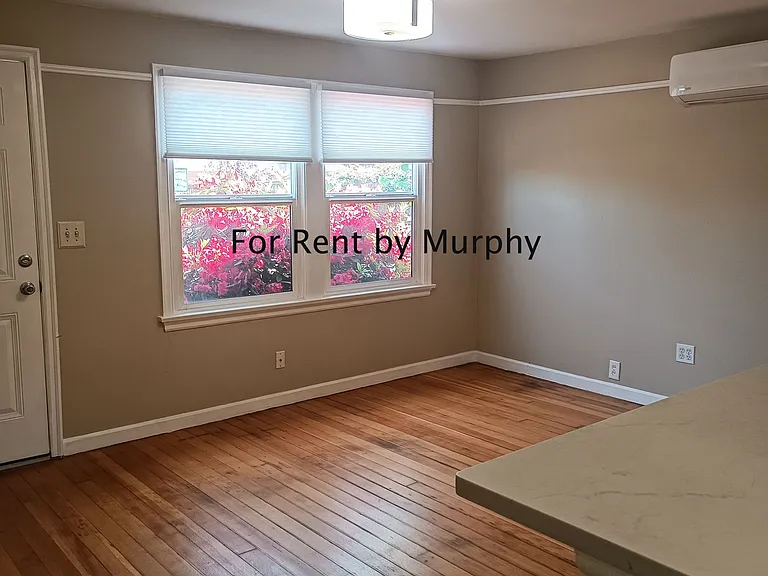 616 N Stevens St — Photo 4
