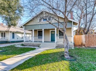 204 Queen Anne Ct, San Antonio, TX 78209