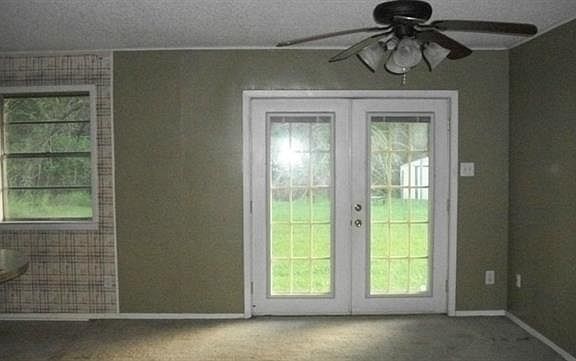 2nd image of 310 Karol Ln