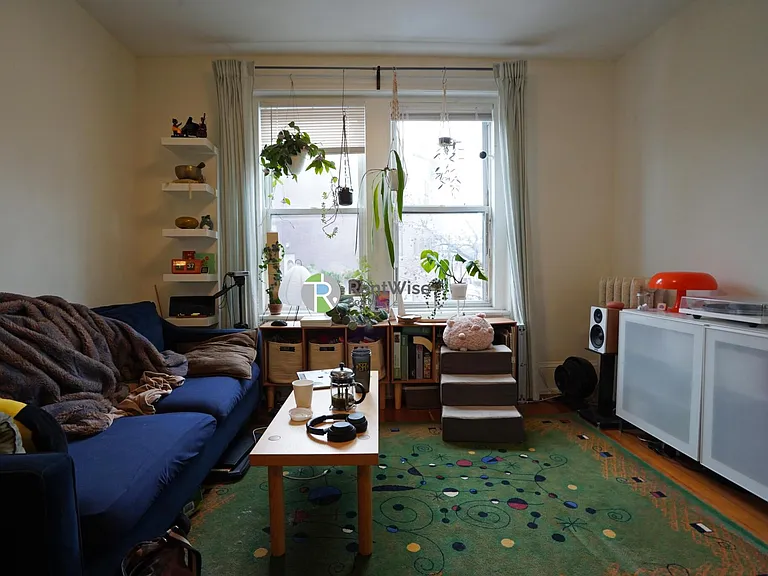 83 Harvard St #3 — Photo 10