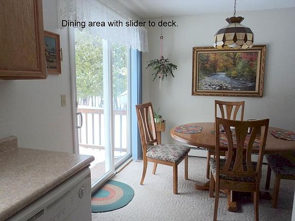 3rd image of 253 Gilchrist Ave
