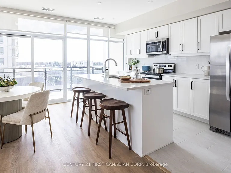 4286 King St E #1109 — Photo 5