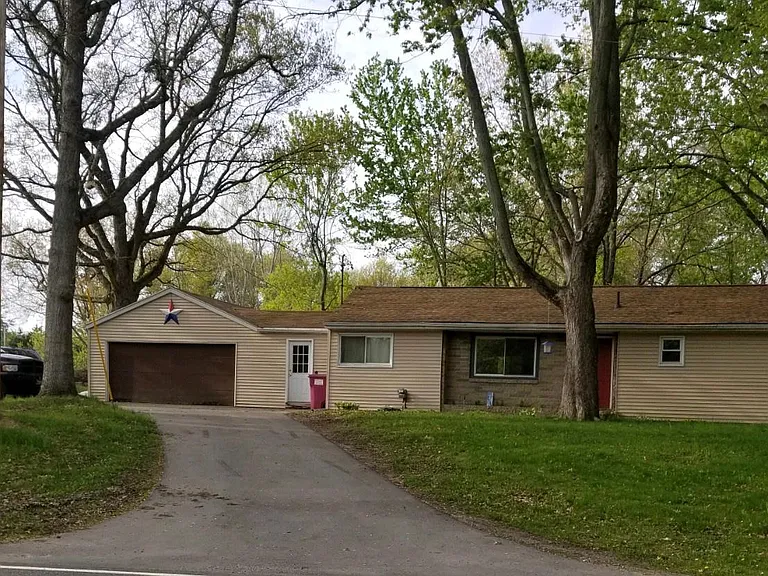 6031 W Beard Rd — Photo 1