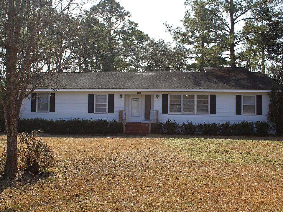 1st image of 2560 E Forest Dr