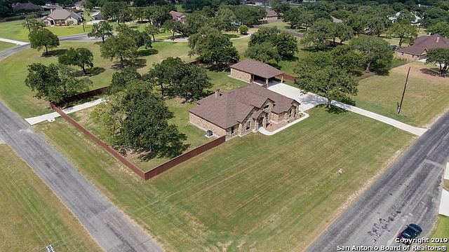 1st image of 109 Woodlands Dr