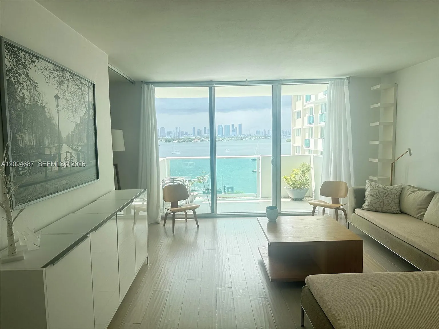 Mirador 1200 Condo — Photo 3