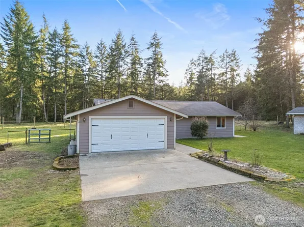 3992 SW Cimarron Lane, Port Orchard, WA 98367