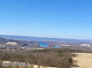 Gregory Dr, Winfield, PA 17889