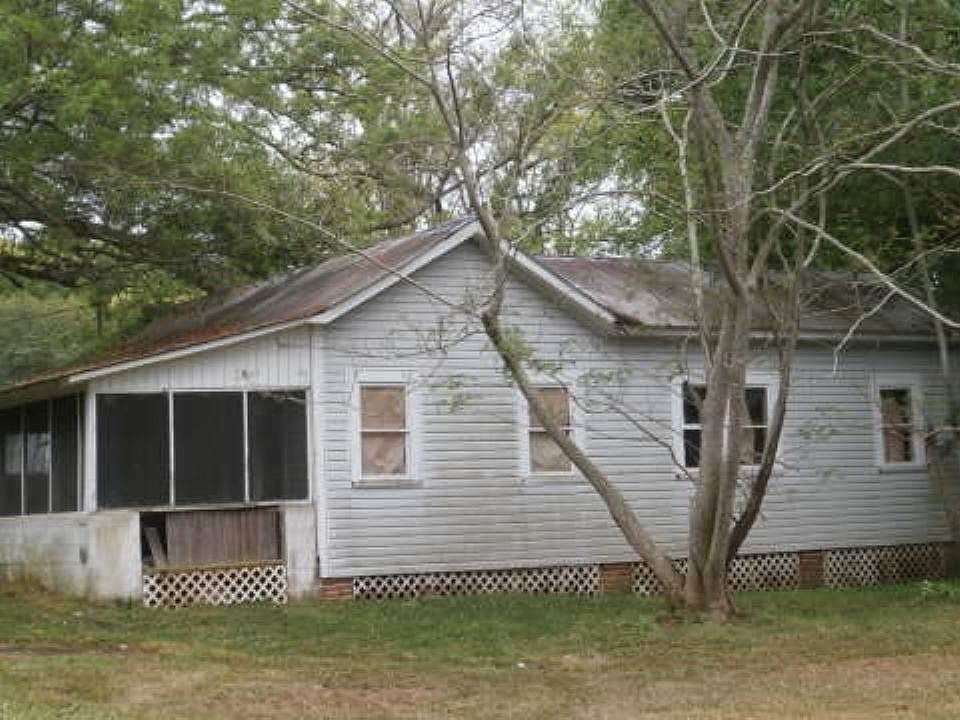1st image of 1708 Highland St
