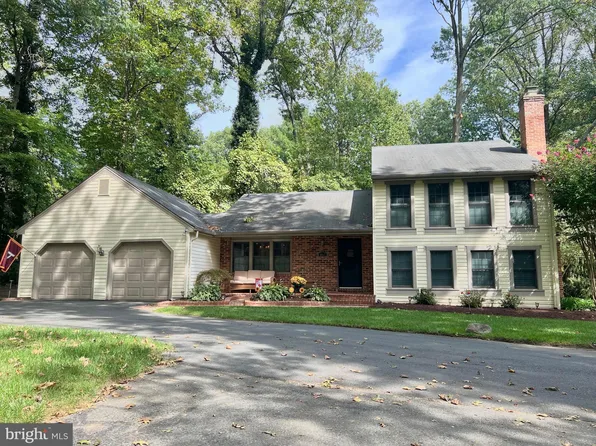 5917 New England Woods Dr, Burke, VA 22015