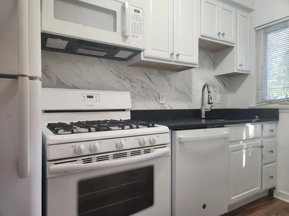 460 Eastmoor Blvd, Columbus, OH 43209