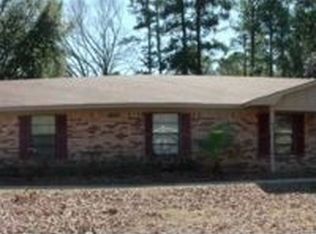 236 Dennard St, Longview, TX 75605