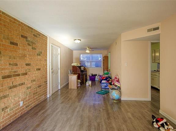 2nd image of 1926 Hunting Lake Ct APT 103