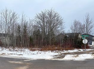 67 Kimberley St, New Maryland, NB E3C 1E3