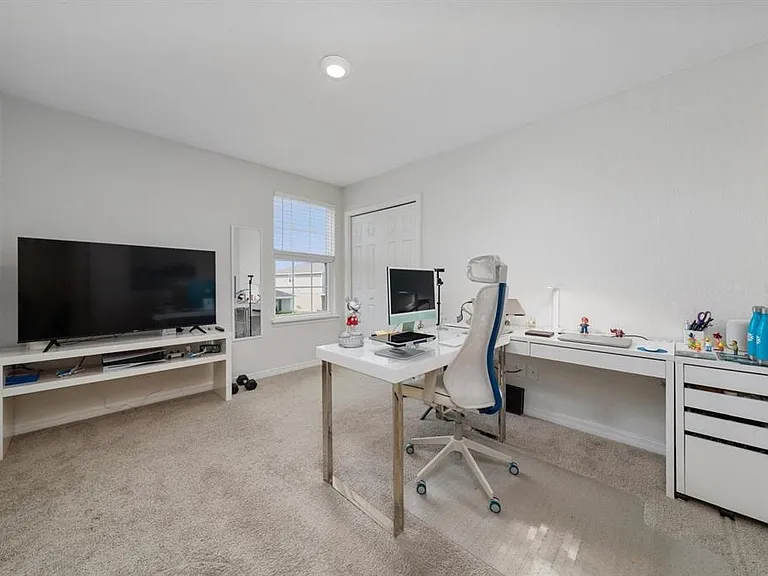 18 Polermo Ave — Photo 14