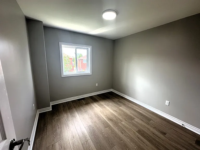67 Russell Hill Dr #1 — Photo 22