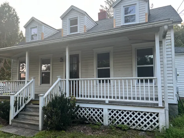 192 Walnut Hill Rd, Bethel, CT 06801