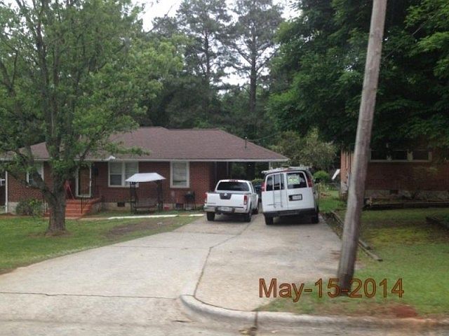 2nd image of 4548 College St