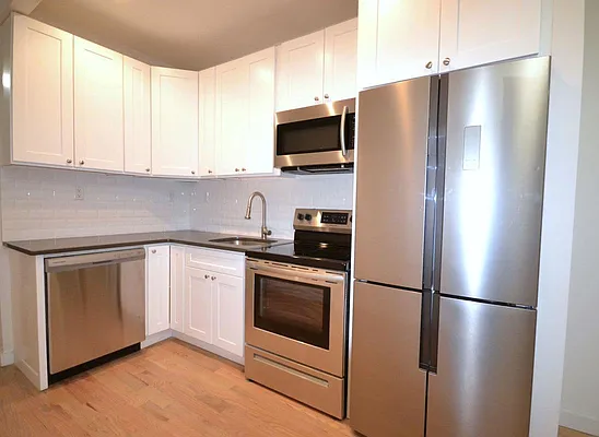 Rented by L Rose Realty (Brokerage) | media 1