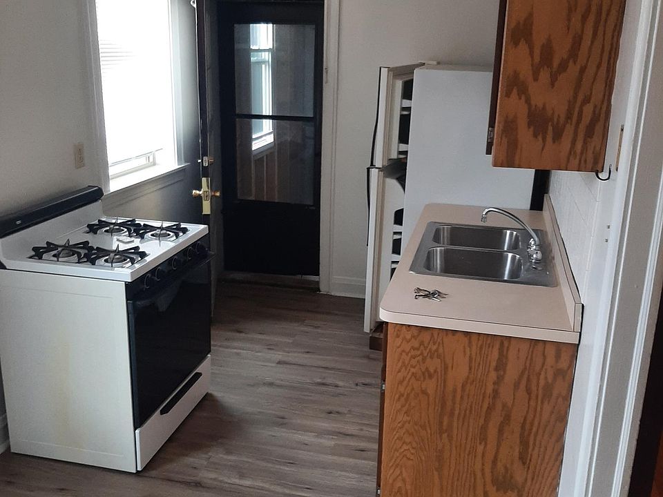 1st image of 1019 S Oak Park Ave #2