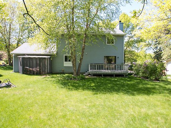 4th image of 3209 Hamlet Dr