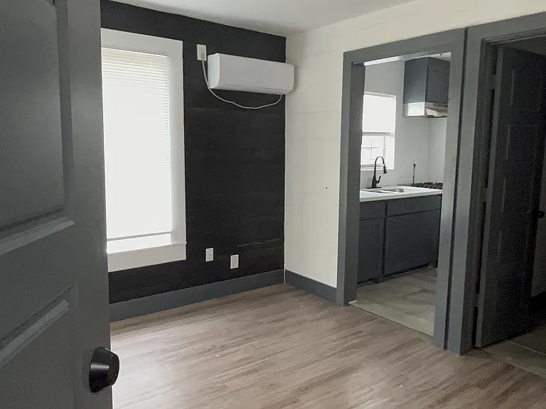 512 Dell Ct — Photo 30
