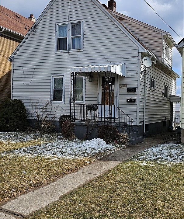 1st image of 619 15th St