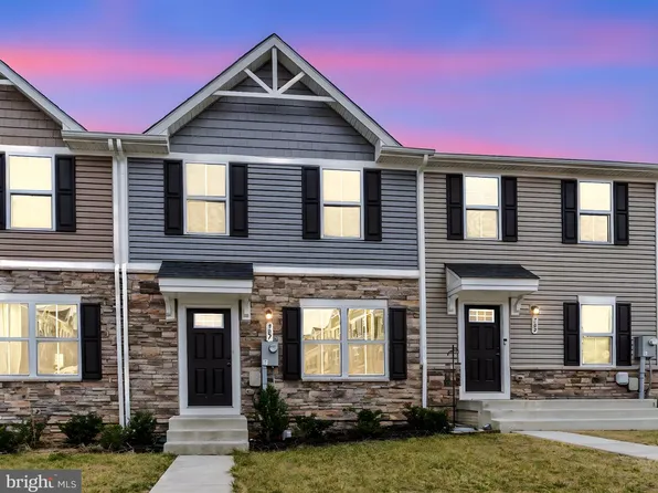 307 Williams St, Strasburg, VA 22657