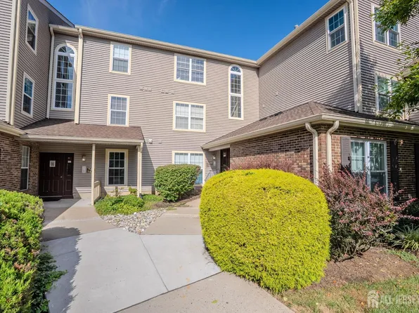 7493 Elm Ct, Monmouth Junction, NJ 08852