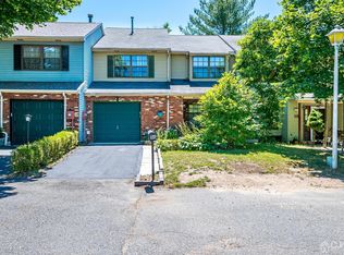16 Stone Ct, East Brunswick, NJ 08816