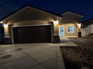 5950 Clifton Blvd, Riverside, CA 92504