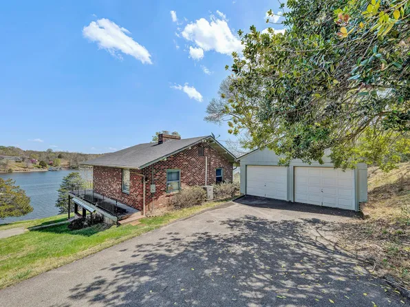 1351 Ellis Rd, Hardy, VA 24101