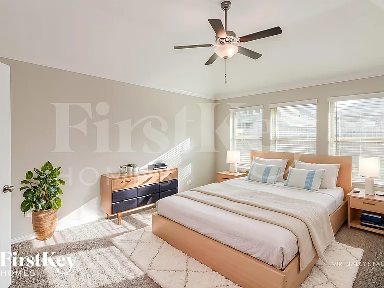 1648 Breezewood Dr — Photo 11