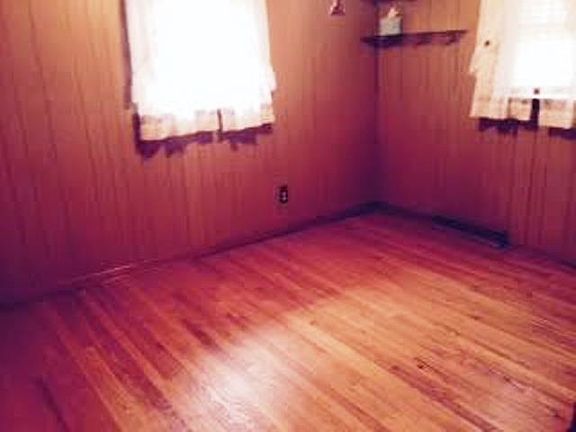 5th image of 4030 Calcutta Dr