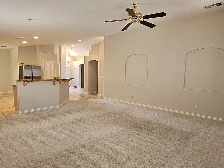 477 Annotto Bay St — Photo 16