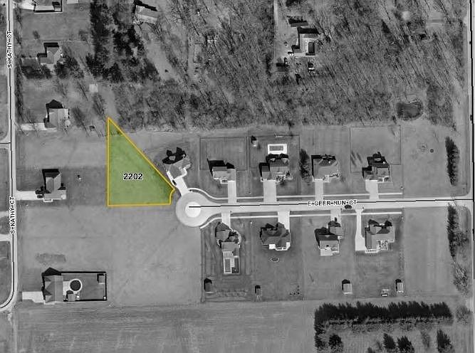 2nd image of 2202 Deer Run Ct