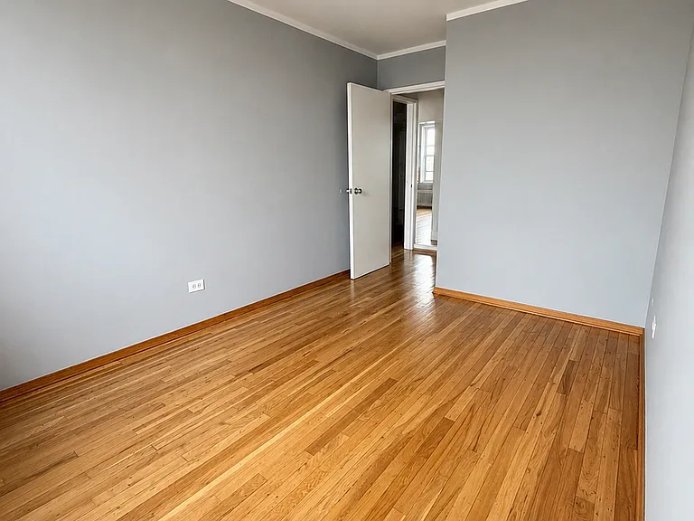 2277 Homecrest Ave #4P — Photo 7