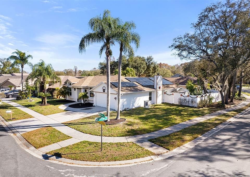 1st image of 15101 REDVALE DRIVE