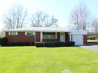 9137 Columbia Rd, Loveland, OH 45140