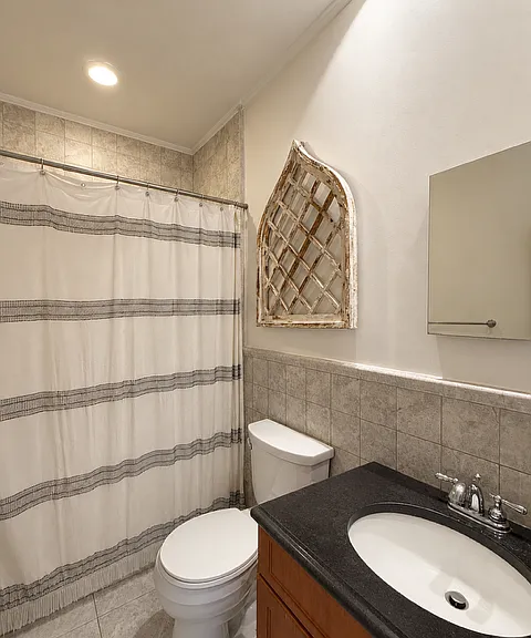 110 Eagle St #2 — Photo 9
