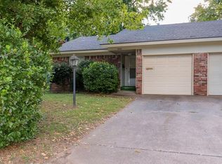 6140 S Troost Ave, Tulsa, OK 74136