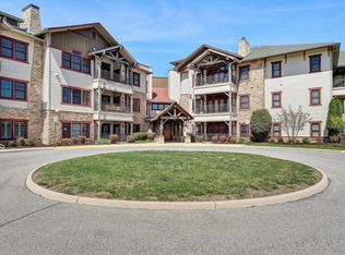 5452 The Peaks Dr #205, Roanoke, VA 24018